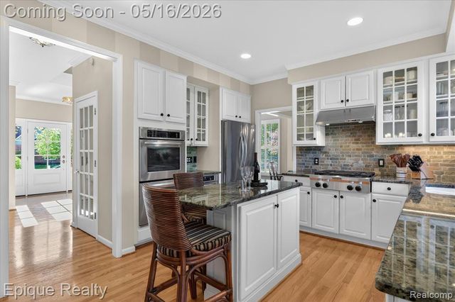 22037 Chase Drive, Novi, MI 48375