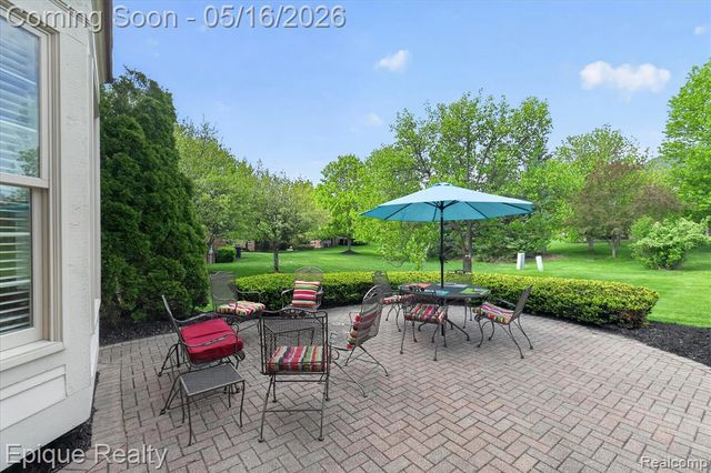 22037 Chase Drive, Novi, MI 48375