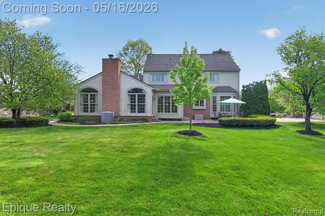22037 Chase Drive, Novi, MI 48375