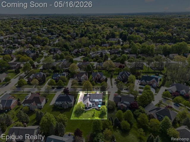 22037 Chase Drive, Novi, MI 48375