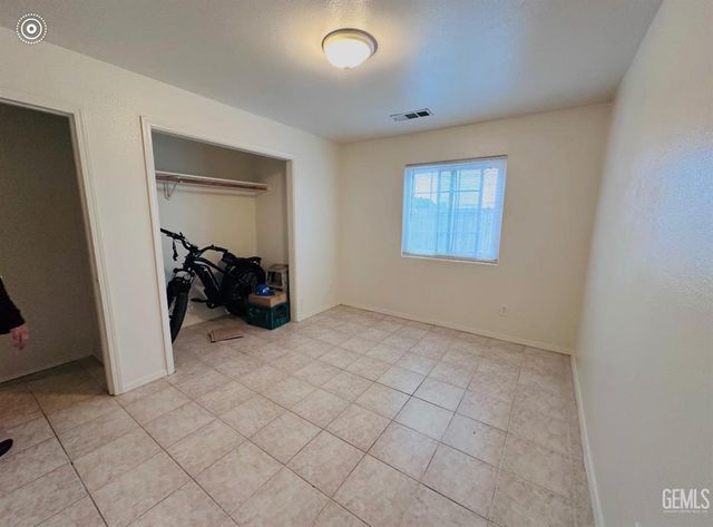1909 Padre St., Bakersfield, CA 93307