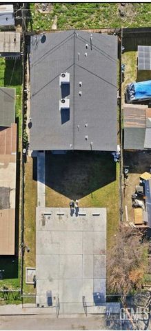 1909 Padre St., Bakersfield, CA 93307