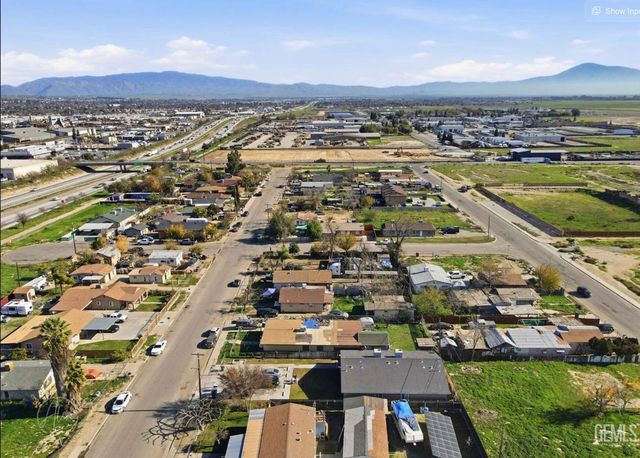 1909 Padre St., Bakersfield, CA 93307