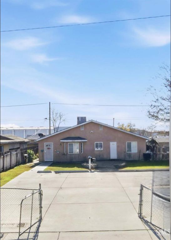 1909 Padre St., Bakersfield, CA 93307