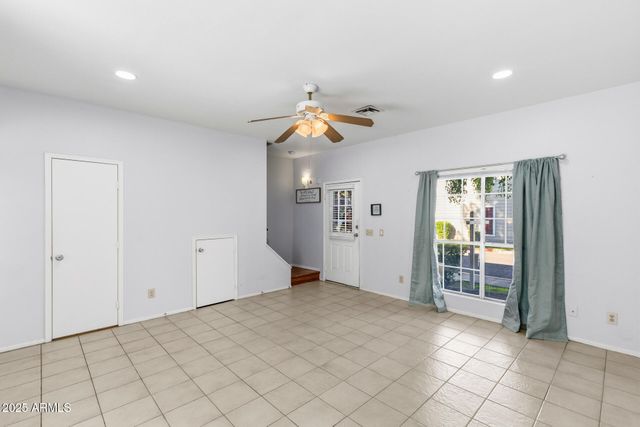 3411 W MORROW Drive 2, Phoenix, AZ 85027