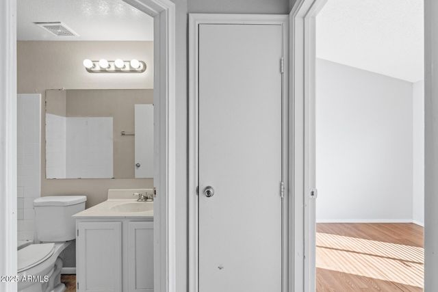 3411 W MORROW Drive 2, Phoenix, AZ 85027