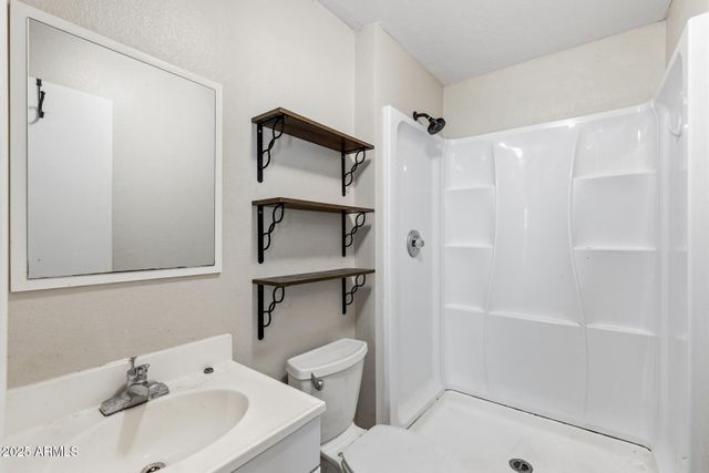 3411 W MORROW Drive 2, Phoenix, AZ 85027