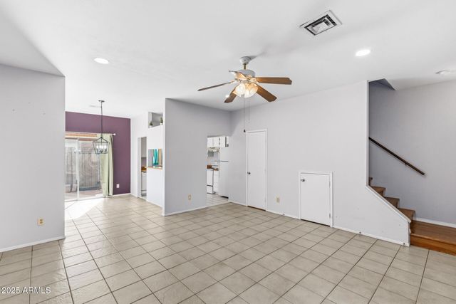 3411 W MORROW Drive 2, Phoenix, AZ 85027