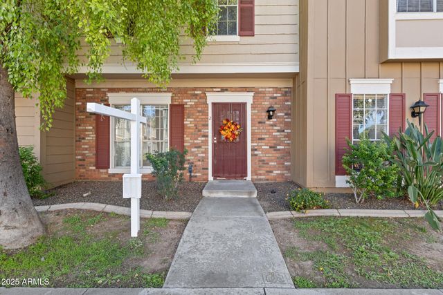 3411 W MORROW Drive 2, Phoenix, AZ 85027