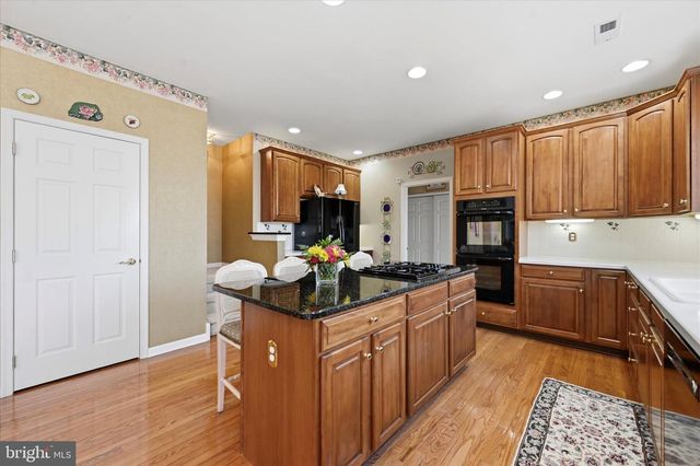 59 FOUNDERS WAY, Downingtown, PA 19335
