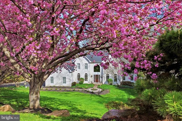 59 FOUNDERS WAY, Downingtown, PA 19335