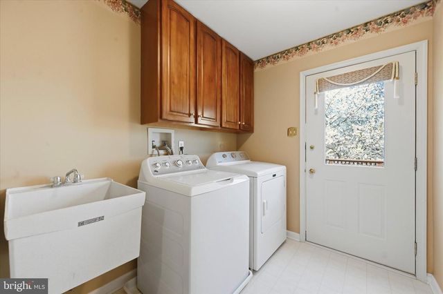 59 FOUNDERS WAY, Downingtown, PA 19335