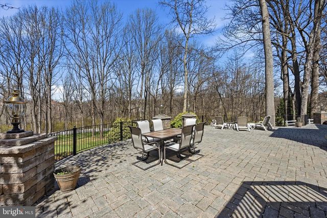 59 FOUNDERS WAY, Downingtown, PA 19335