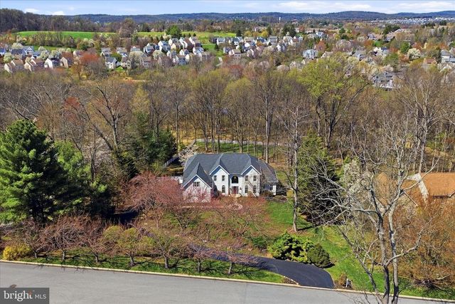 59 FOUNDERS WAY, Downingtown, PA 19335