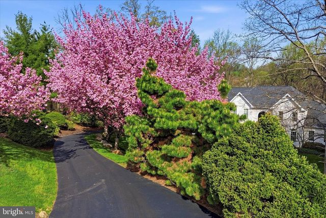 59 FOUNDERS WAY, Downingtown, PA 19335