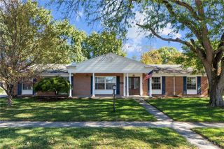 5324 Oakbrooke Drive, Dayton, OH 45440