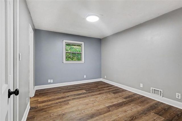 3052 Riviera Drive NW, Conyers, GA 30012