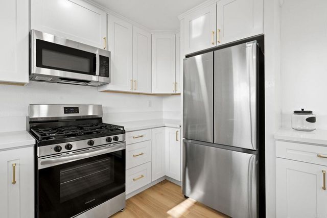 2858 Lehigh Court, Oceanside, CA 92056