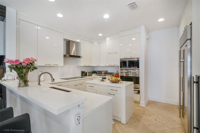 19443 40th Court, Sunny Isles Beach, FL 33160