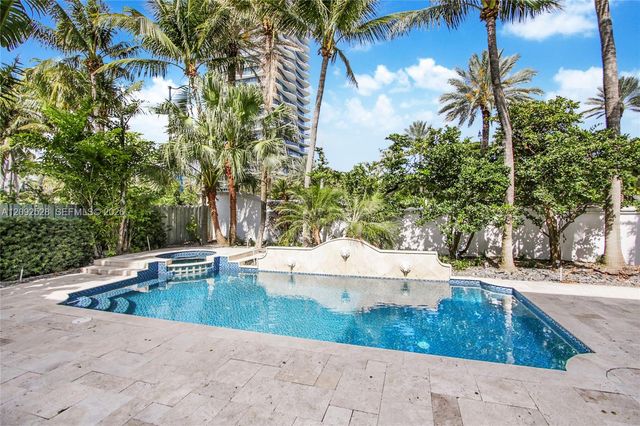 19443 40th Court, Sunny Isles Beach, FL 33160
