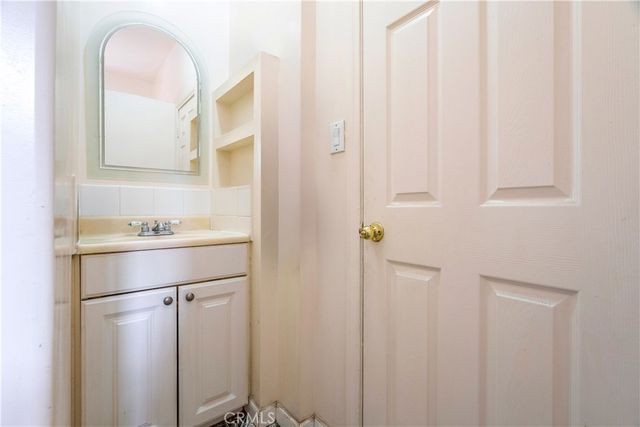 1340 1342 W 25th, Los Angeles, CA 90007