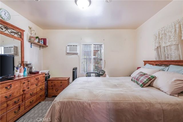 1340 1342 W 25th, Los Angeles, CA 90007