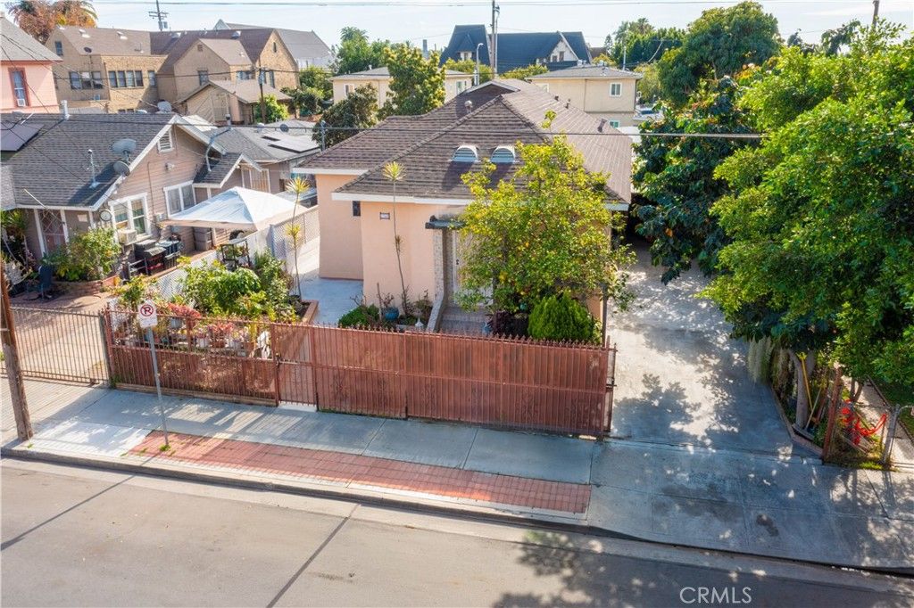 1340 1342 W 25th, Los Angeles, CA 90007