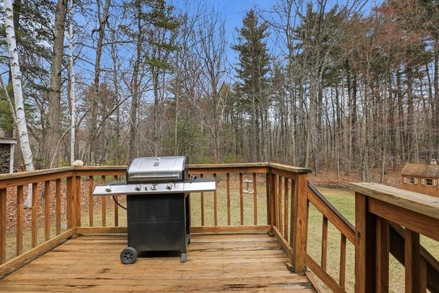 3 Cardinal Circle, Londonderry, NH 03053