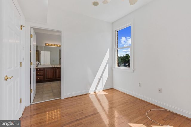 1294 HARBOR ISLAND WALK, Baltimore, MD 21230