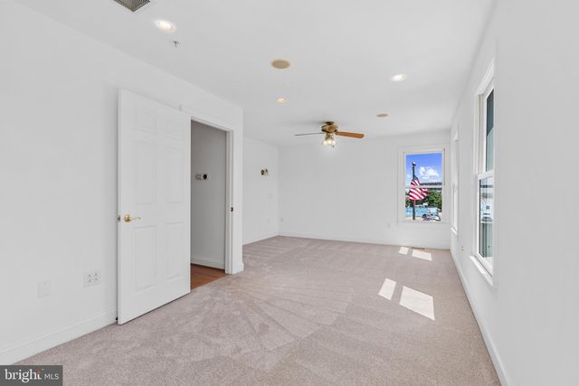 1294 HARBOR ISLAND WALK, Baltimore, MD 21230