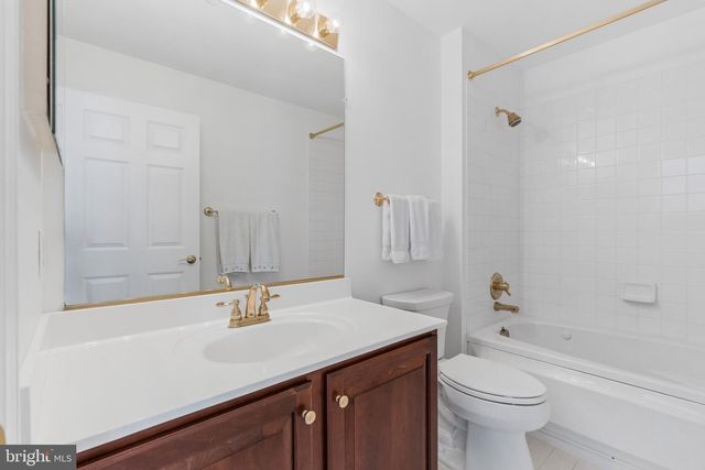 1294 HARBOR ISLAND WALK, Baltimore, MD 21230