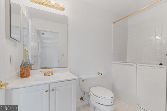 1294 HARBOR ISLAND WALK, Baltimore, MD 21230
