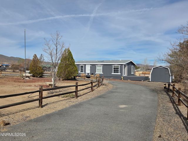 1160 W 8th Street, Silver Springs, NV 89429
