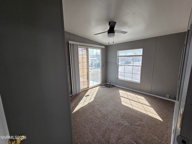 1160 W 8th Street, Silver Springs, NV 89429