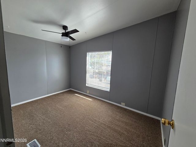 1160 W 8th Street, Silver Springs, NV 89429