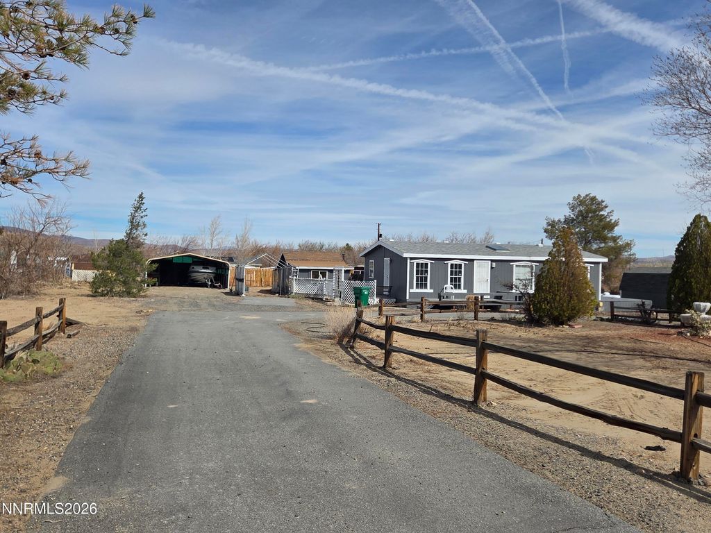 1160 W 8th Street, Silver Springs, NV 89429