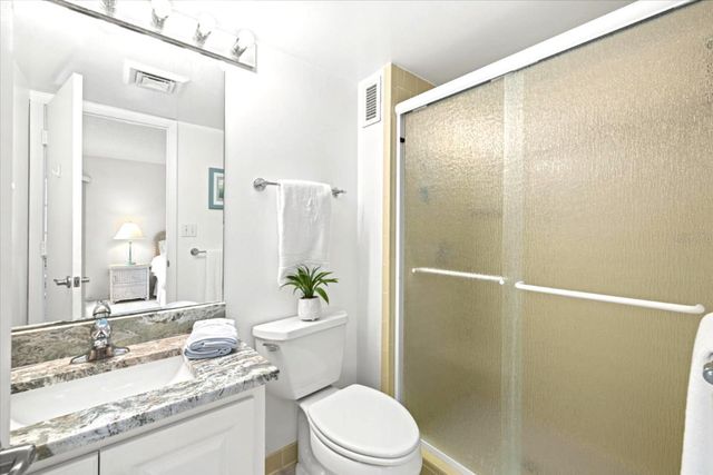 1300 N PORTOFINO DRIVE S206, Sarasota, FL 34242