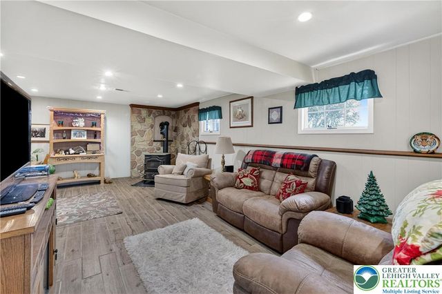 505 Helen Circle, Moore Twp, PA 18014