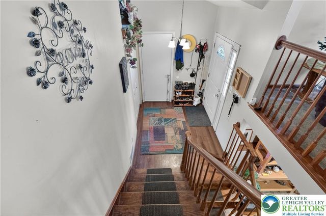 505 Helen Circle, Moore Twp, PA 18014