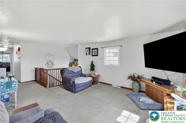 505 Helen Circle, Moore Twp, PA 18014