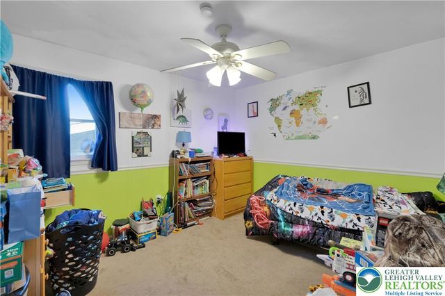505 Helen Circle, Moore Twp, PA 18014