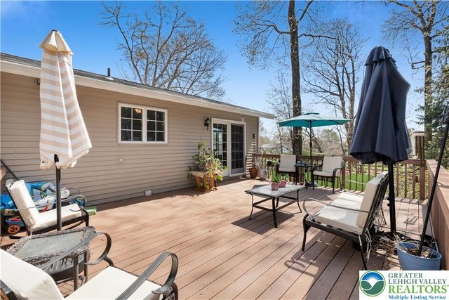 505 Helen Circle, Moore Twp, PA 18014