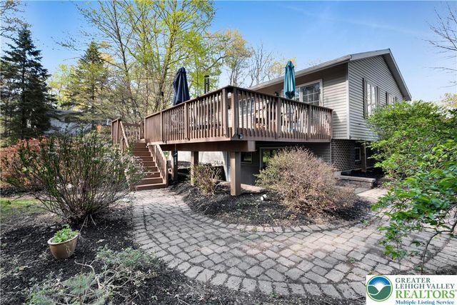 505 Helen Circle, Moore Twp, PA 18014
