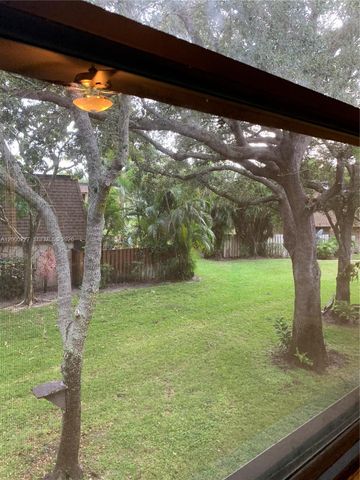 2906 SW 21st Ter 312C, Delray Beach, FL 33445