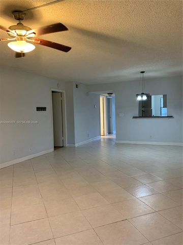 2906 SW 21st Ter 312C, Delray Beach, FL 33445
