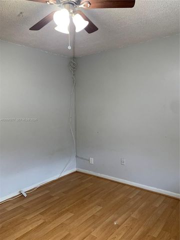 2906 SW 21st Ter 312C, Delray Beach, FL 33445