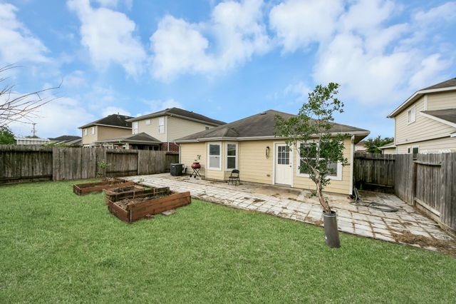 8602 Gander Bayshore Lane, Houston, TX 77040