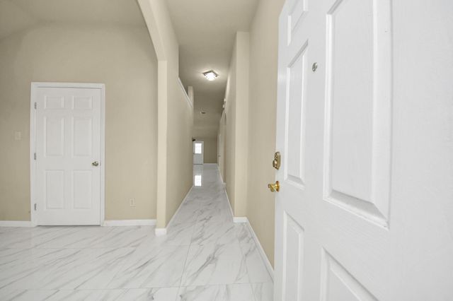 8602 Gander Bayshore Lane, Houston, TX 77040