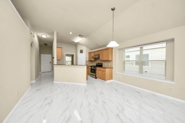 8602 Gander Bayshore Lane, Houston, TX 77040