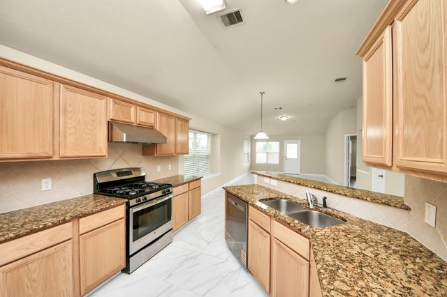 8602 Gander Bayshore Lane, Houston, TX 77040